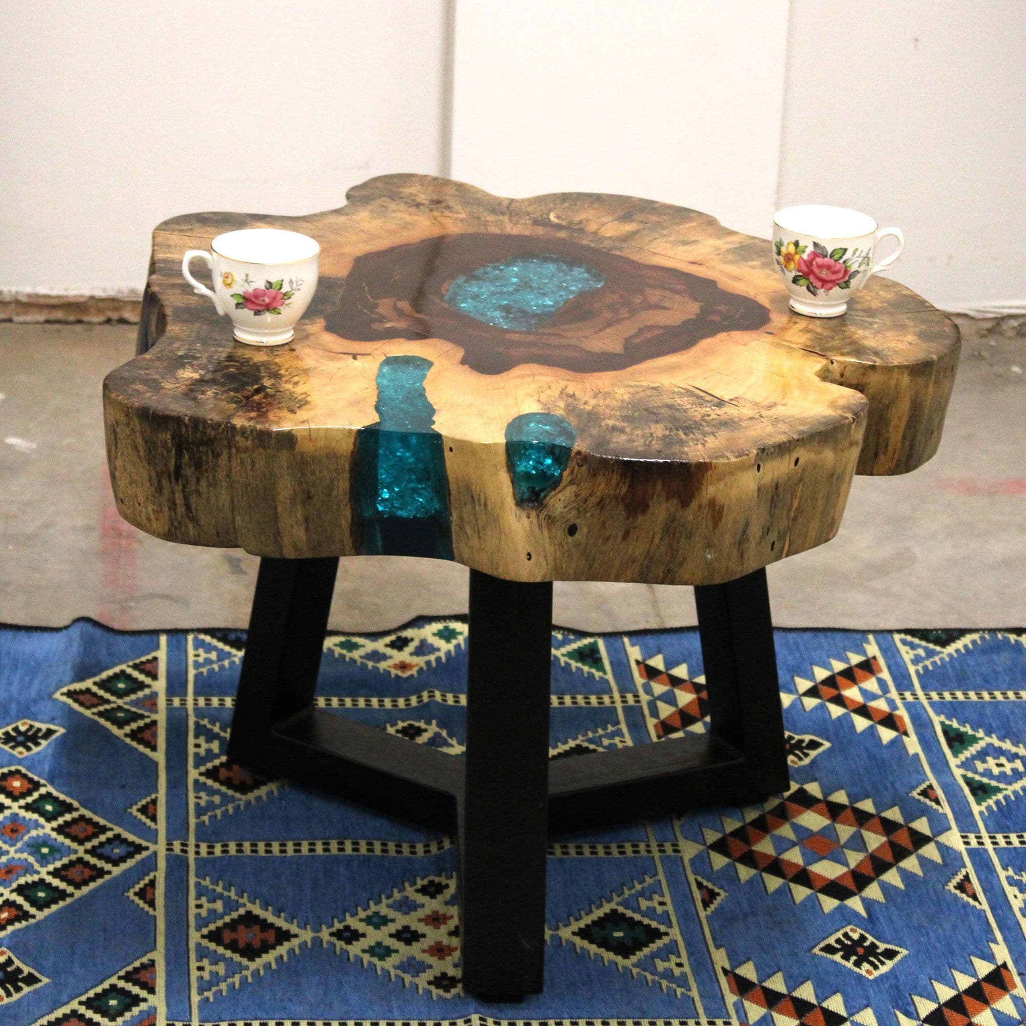 Tamarind & Resin Coffee Table – Aqua | Kaiku